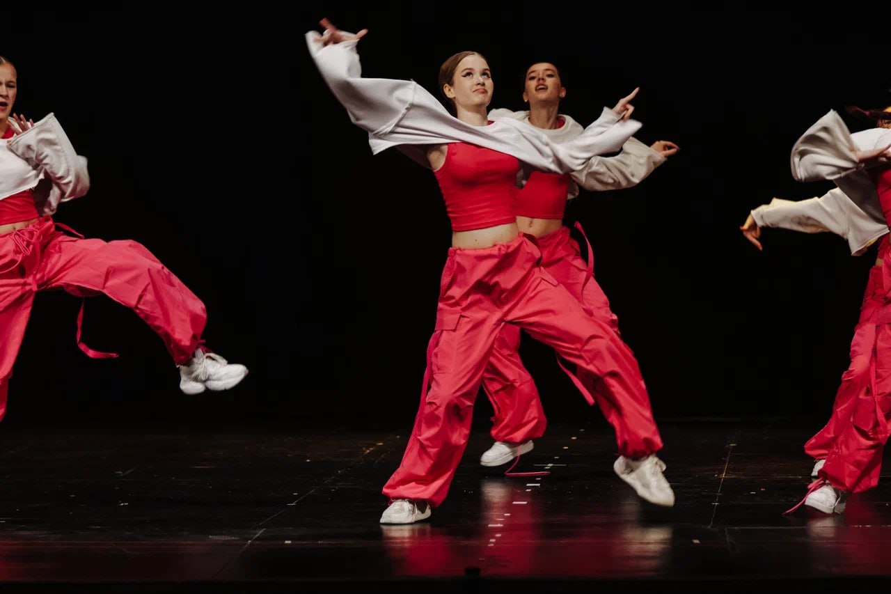 Уличные танцы (Street Dance). Занятия Hip-Hop, House, Jazz Funk.